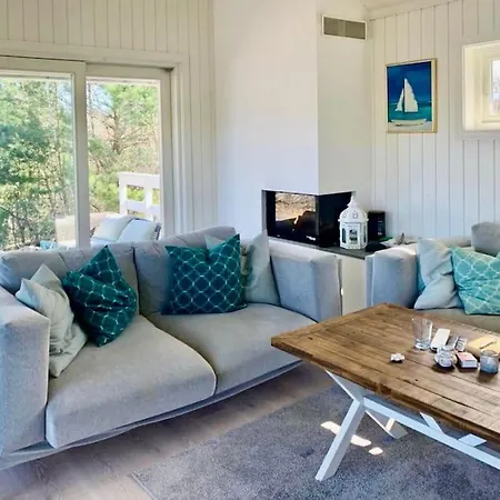 Casa vacanze Fantastic Sea Cabin On An Island By Lyngor With Sauna And Motor Boat Tvedestrand